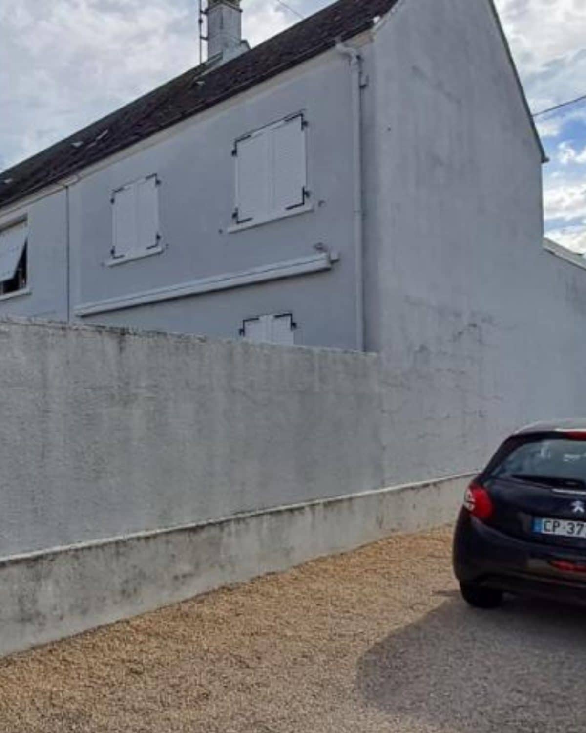 Façade d'une maison régionale après rénovation